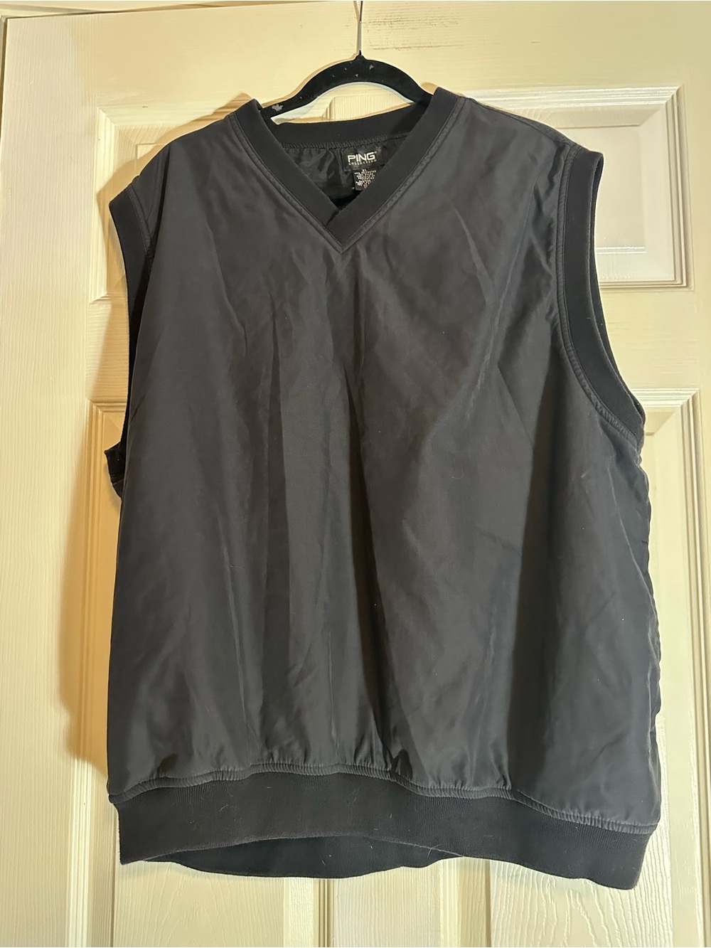 Ping Black Men's Sleeveless V‑Neck Golf Vest